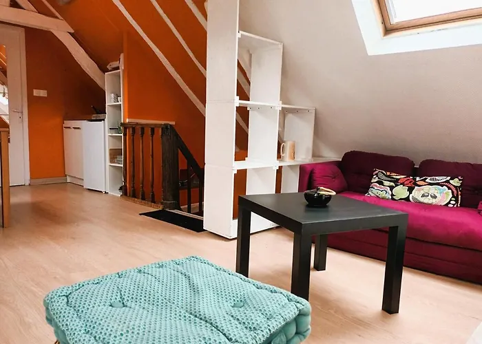 شقة Les Toits De Grecourt - Gare - Wifi - Centre-ville تور