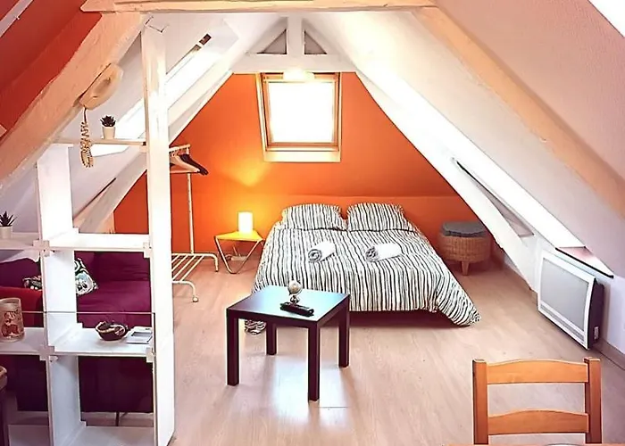 Les Toits De Grecourt - Gare - Wifi - Centre-ville تور